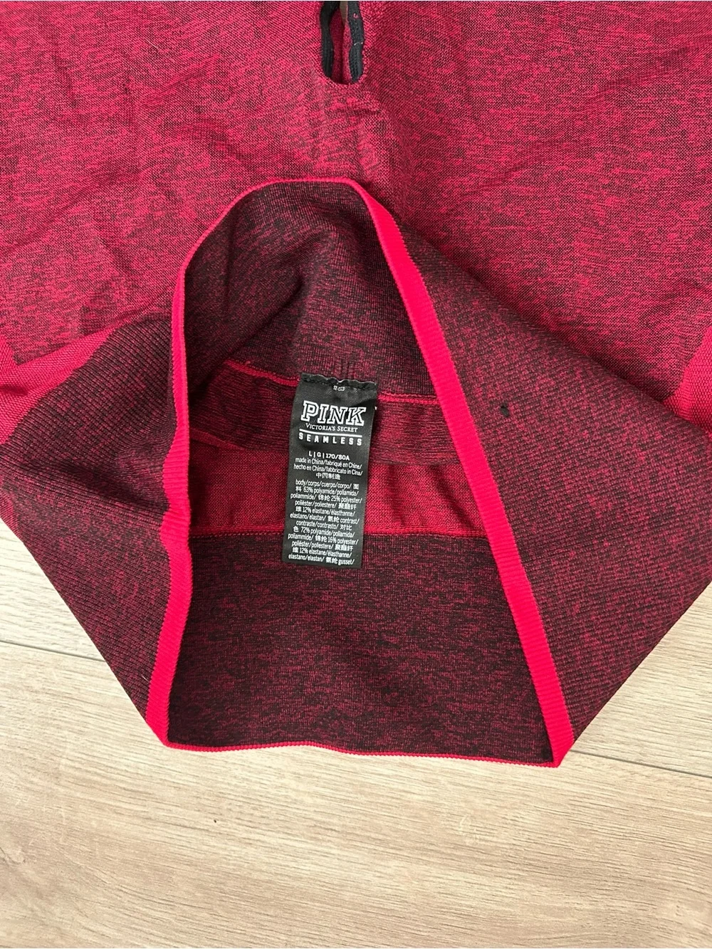PINK Victoria's Secret Red Heart-Panel Seamless Leggings